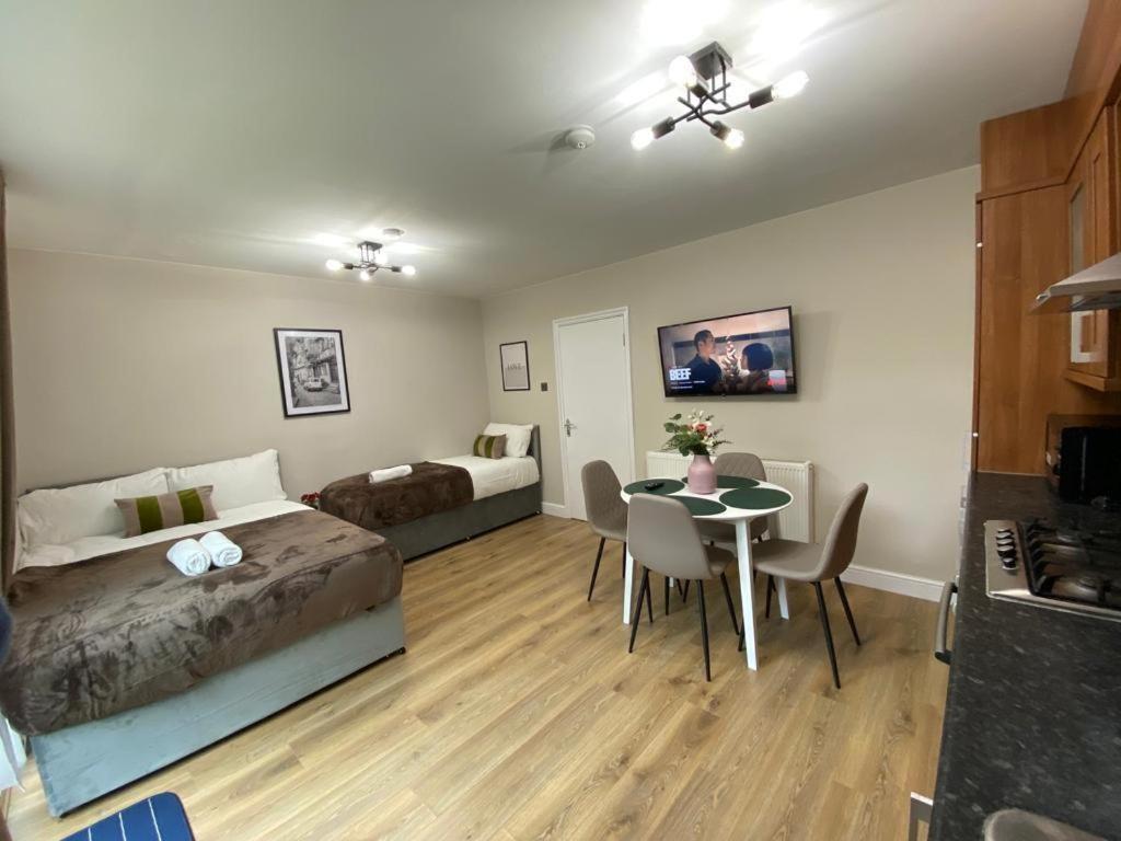 Camden Town Apartment Лондон Номер фото